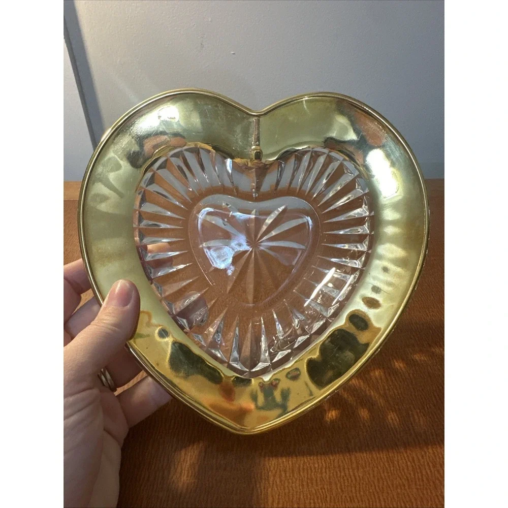 MIKASA DESIRE GOLD‎ HEART SHAPED BON BON